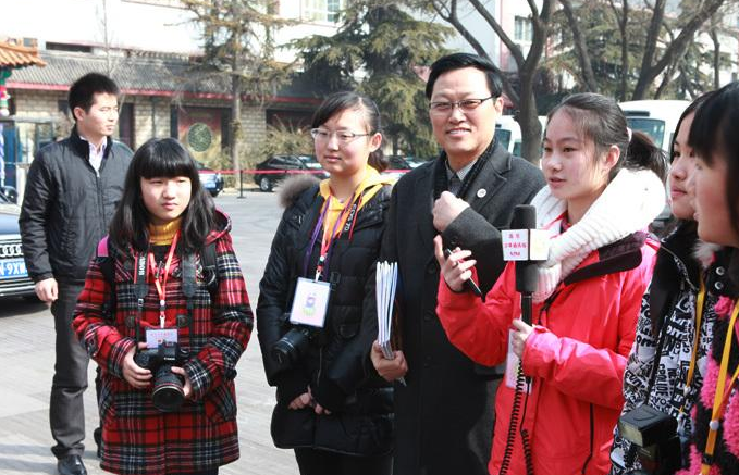 “杞縣產(chǎn)業(yè)集聚區(qū)黨建聯(lián)盟譜寫黨建從業(yè)精彩篇章”
